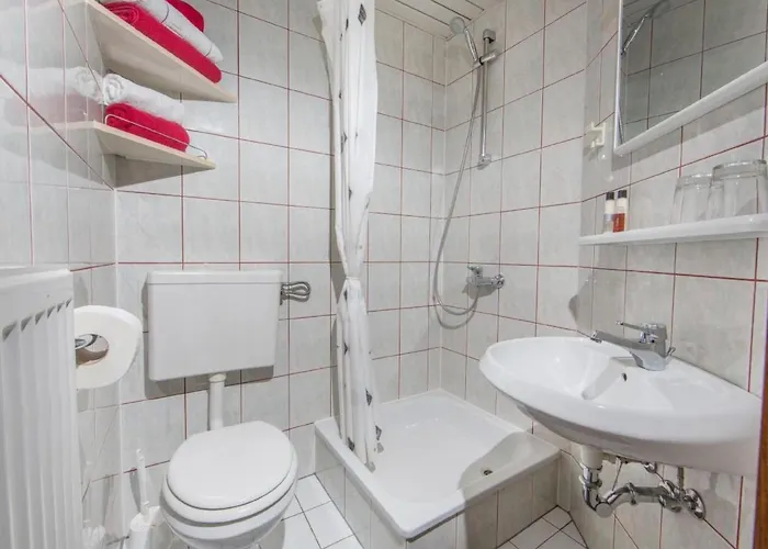 Mit Pool By Interhome * 普拉