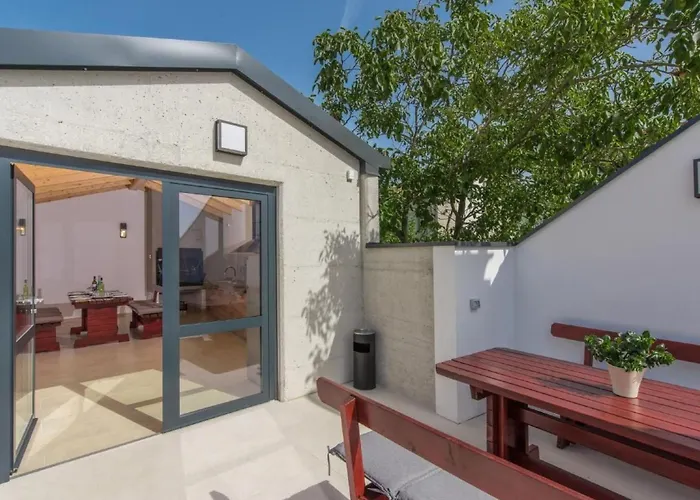 Mit Pool By Interhome Appartement *